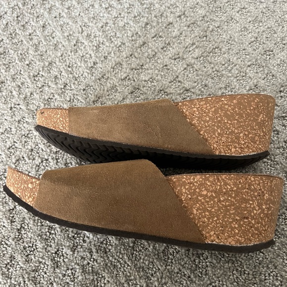 Mila Paoli cork wedge size 8 - Picture 2 of 6